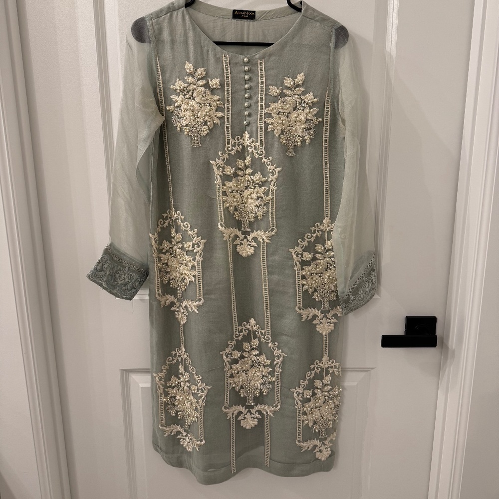 Agha Noor Pakistani Kurta Small Light Blue
